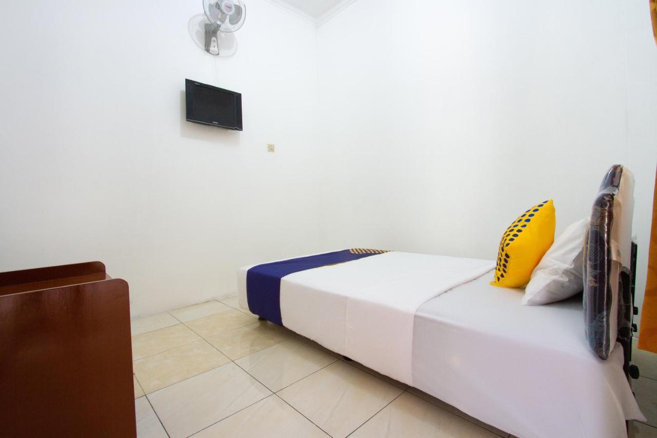 Spot On 2891 999 Guest House Sumedang Экстерьер фото